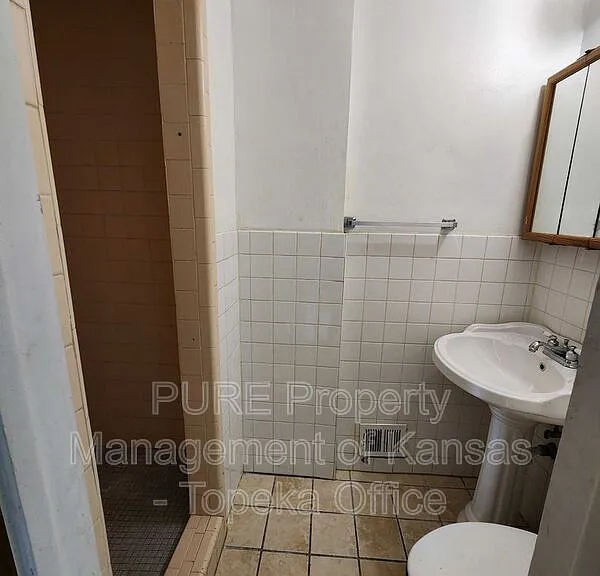 1239 SW Oakley Ave #2 — Photo 4