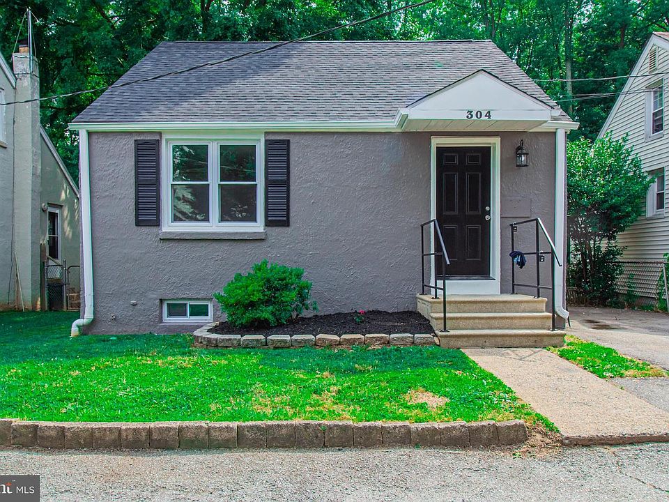 1st image of 304 Odessa Ave
