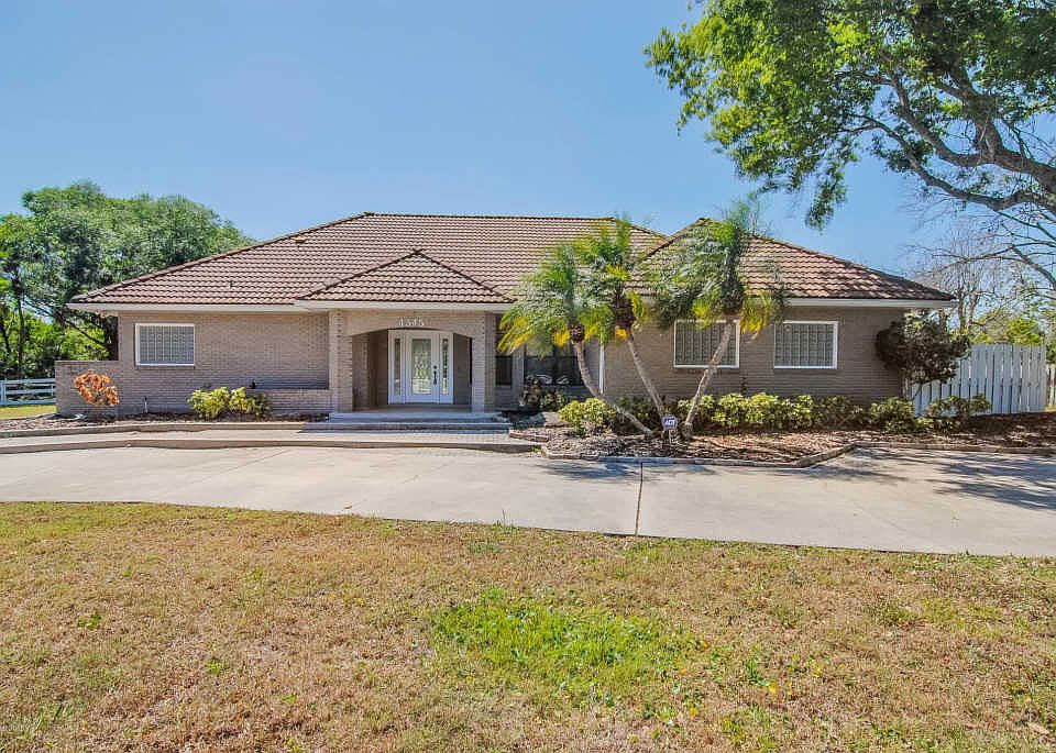 1st image of 4345 Deerwood Trl