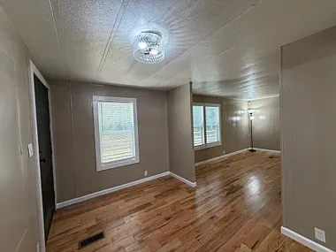 2106B Wilson Rd — Photo 11