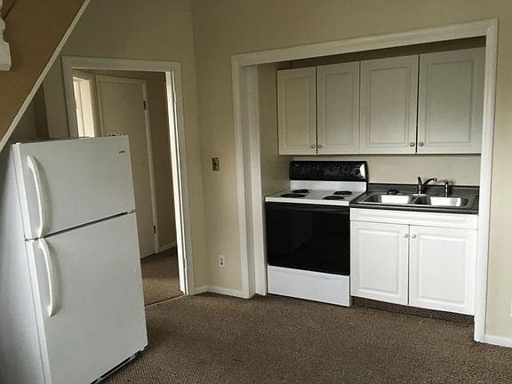 5th image of 238 Fair Ave NW APT 1B