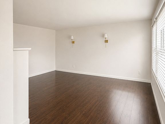 4th image of 4750 W 162nd St