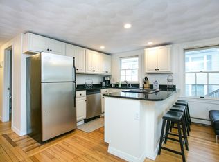 122 Purgatory Rd, Middletown, RI 02842