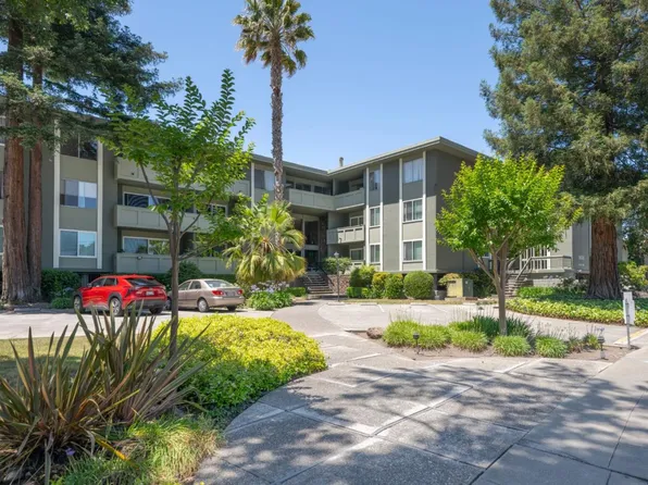 1458 Hudson St APT 305, Redwood City, CA 94061