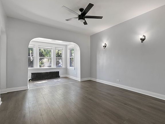 4th image of 2216 Cuyler Ave