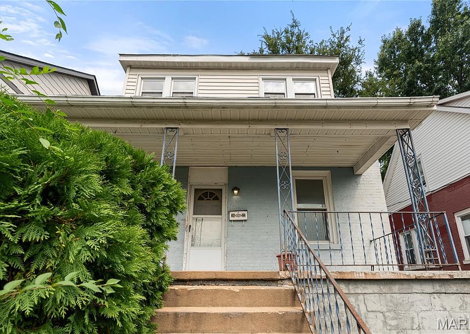 1st image of 2622 Lyle Ave