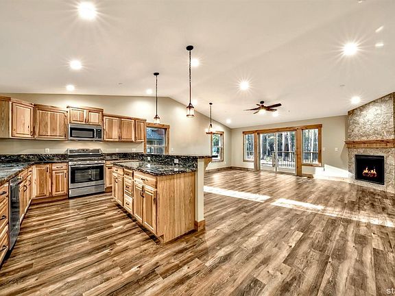 3rd image of 1545 Oglala Ct