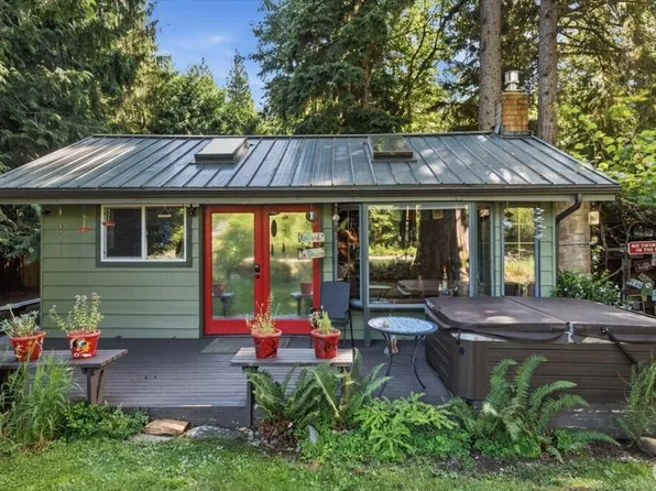 18235 642nd Avenue NE, Baring, WA 98224