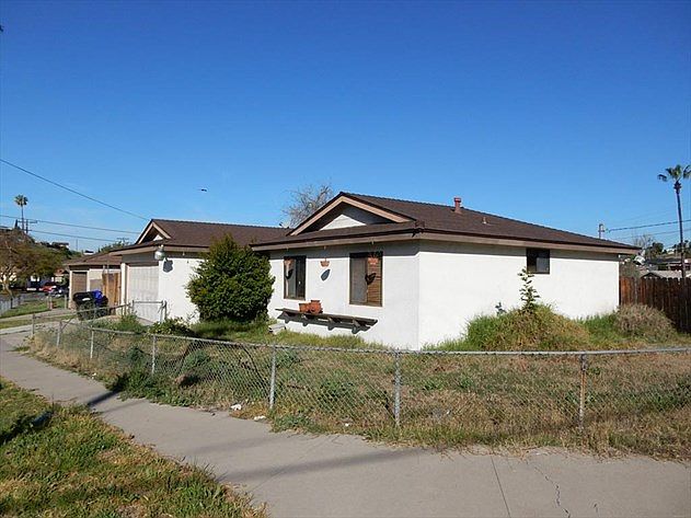 2nd image of 7830 Shorewood Dr
