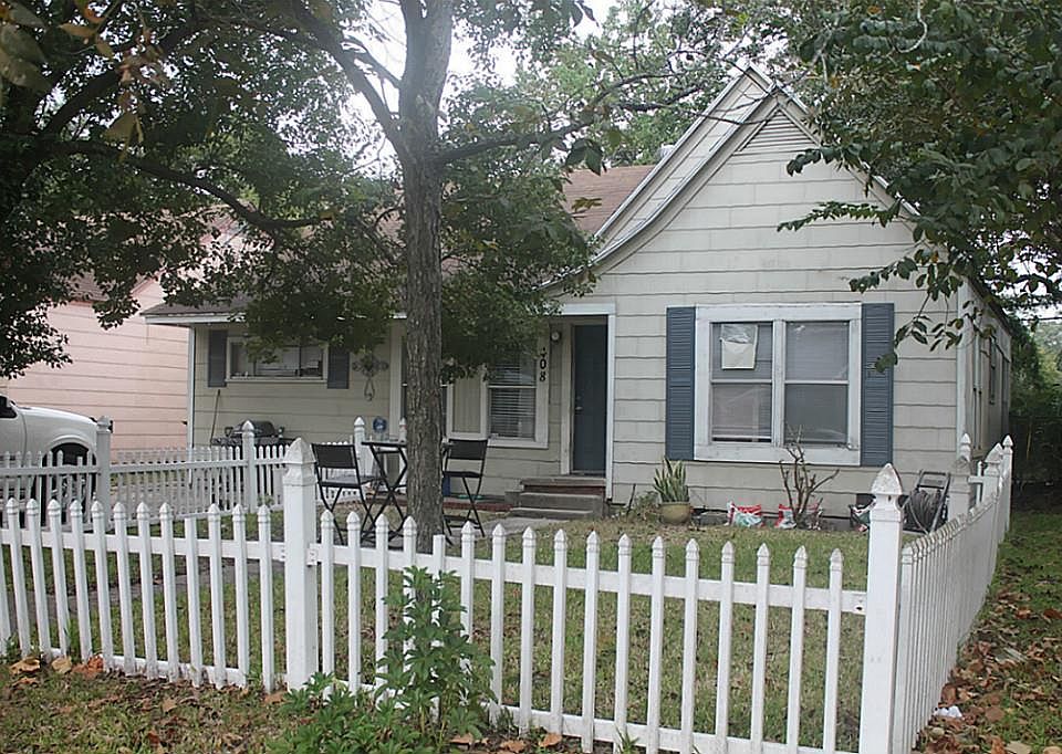 1st image of 408 E Pearce St