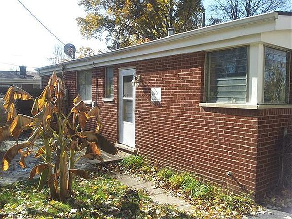 3rd image of 3132 Braddock St