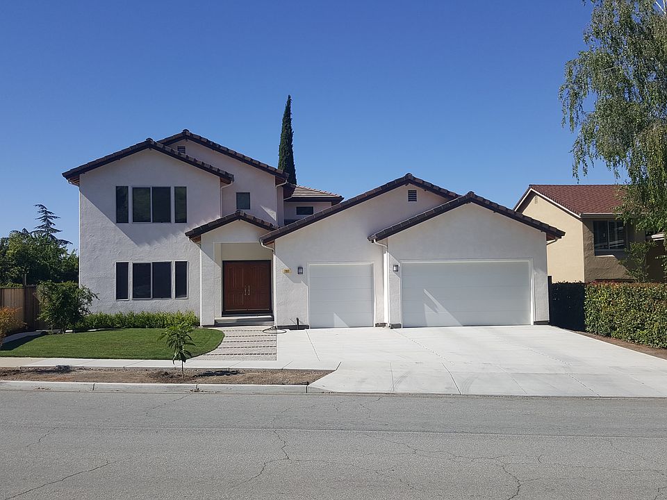 1st image of 707 Colleen Dr