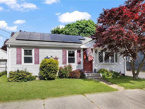 2nd image of 22 Mayfield St
