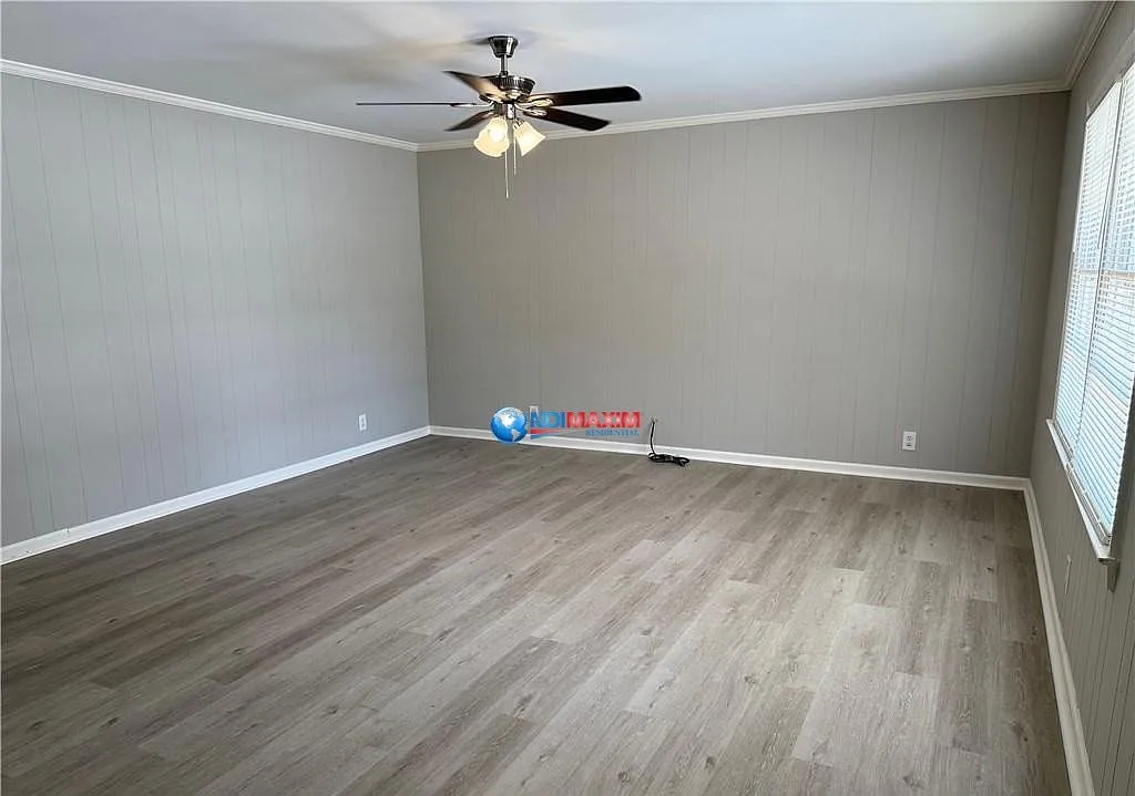 3 bed, 1.5 bath, 1506 sqft, $1,695 — Photo 3