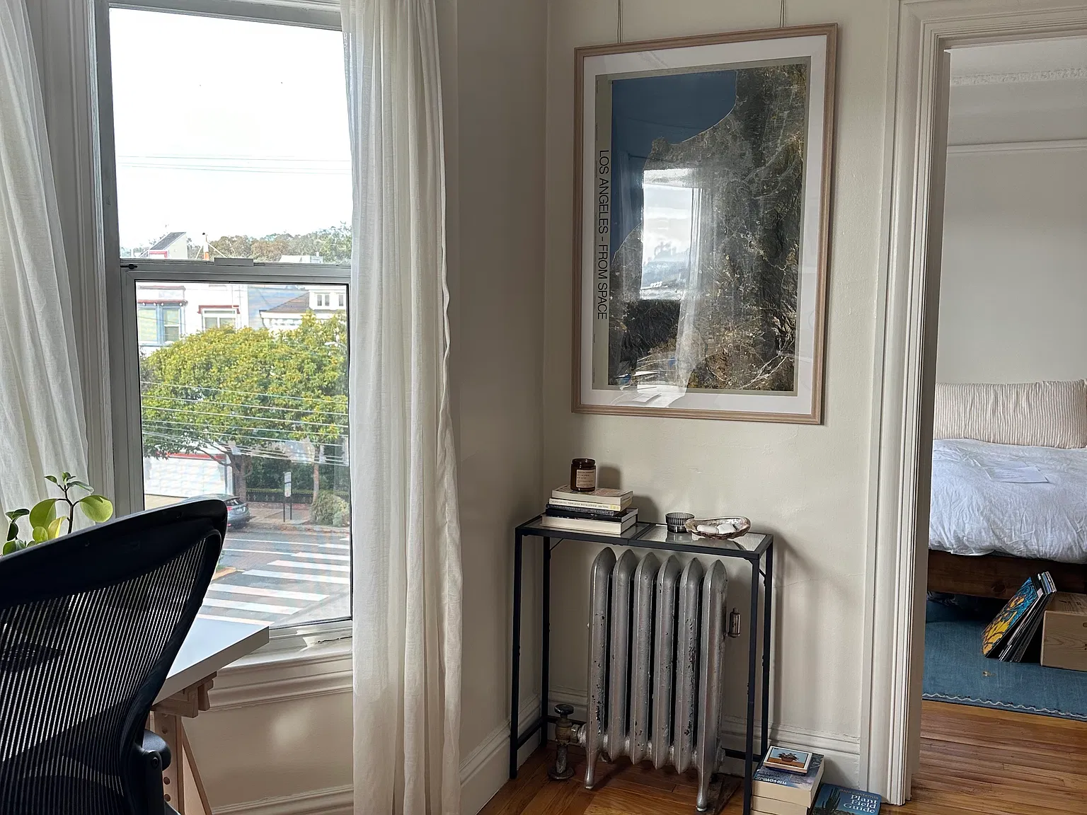 1 bed, 644 sqft, $4,145 — Photo 2