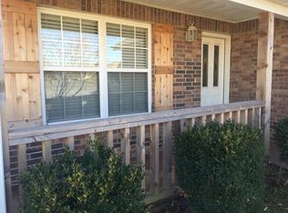 2201 SW 10th St, Bentonville, AR 72712