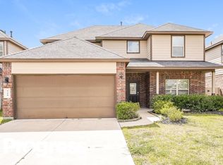 715 Longstreet Dr, Rosenberg, TX 77469