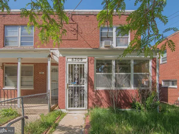 5309 Chillum Pl NE, Washington, DC 20011
