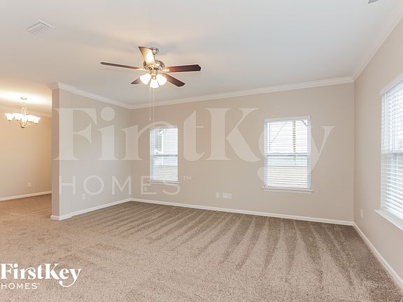 4th image of 2208 Lake Vista Dr