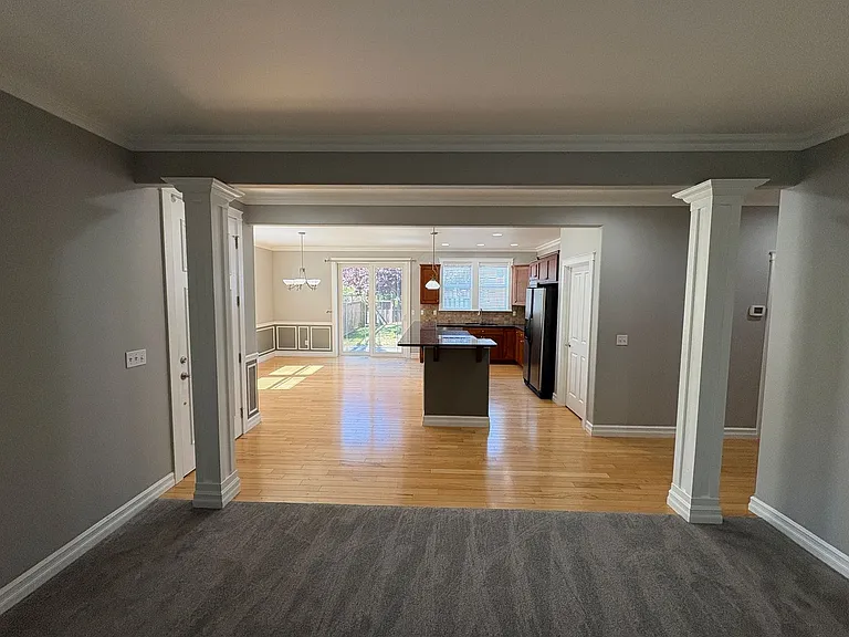 2504 Fir Crest Blvd — Photo 9