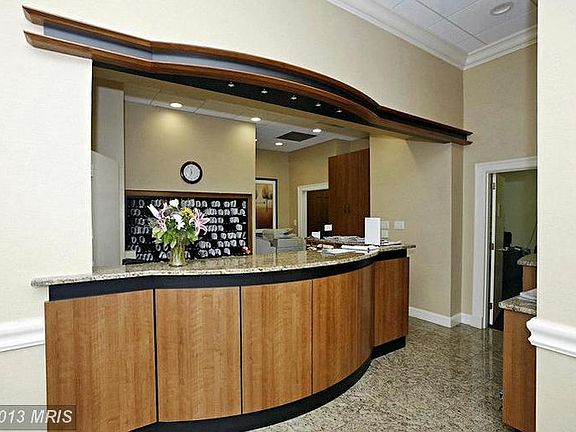 4th image of 3800 Fairfax Dr APT 603