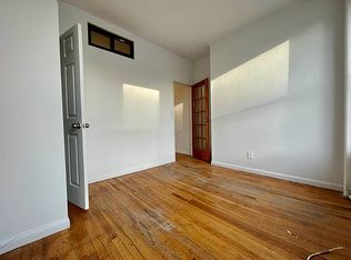 357 W 54th St #31A, New York, NY 10019