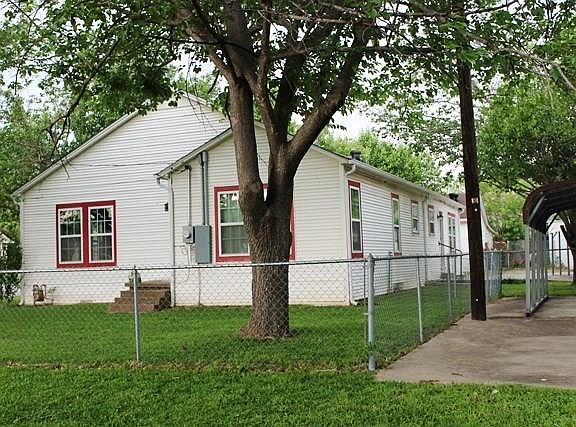 5th image of 412 S Carlton St