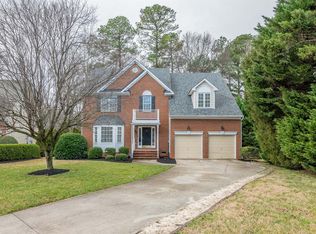 9012 Echo Lake Dr, Glen Allen, VA 23060