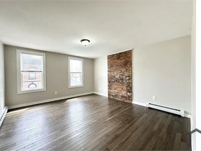 5 Marshall St, Troy, NY, 12180