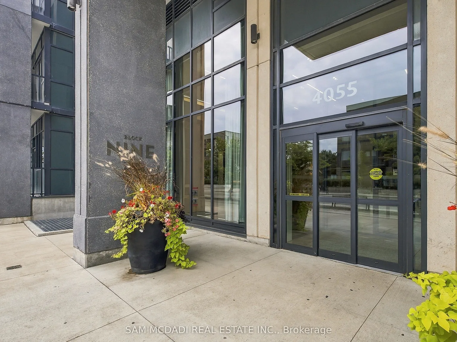 4 bed, $4,500 — Photo 2