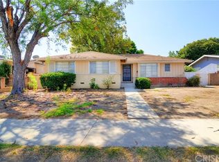 23118 Vanowen St, West Hills, CA 91307