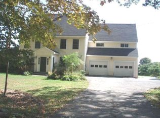 35 Mill Rd, Cumberland, ME 04021