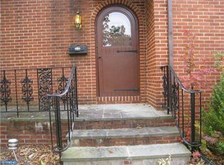 19 Coral Dr, Hamilton, NJ 08619