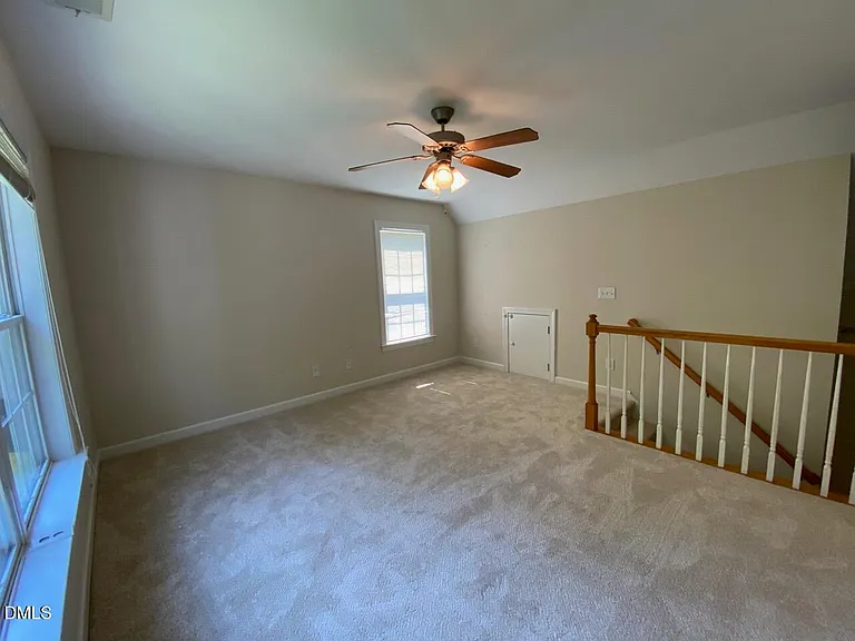 305 Amaryllis Way — Photo 9