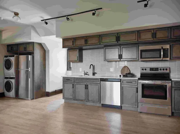 College Club Apartments, 2348 Overlook Rd Unit M, Cleveland Heights, OH 44106