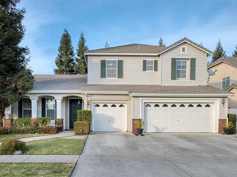 1961 Serena Ave — Photo 1