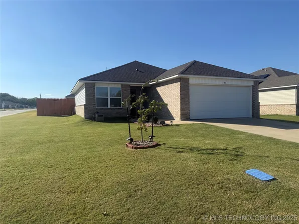 623 Thomas Dr, Muskogee, OK 74403