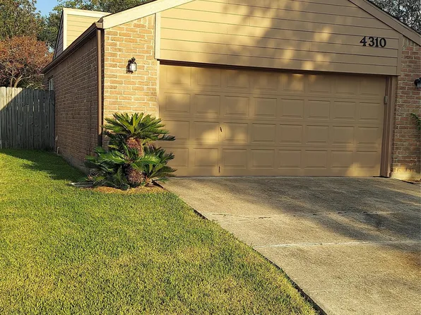4310 Eagle Fork Dr, Houston, TX 77084