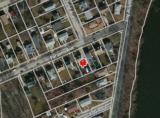 162 Parson Ave, Freeport, NY 11520