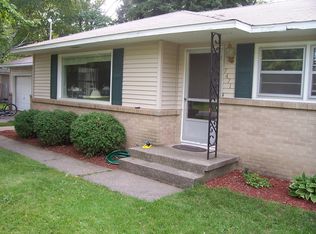 7471 Glendora Ave, Jenison, MI 49428