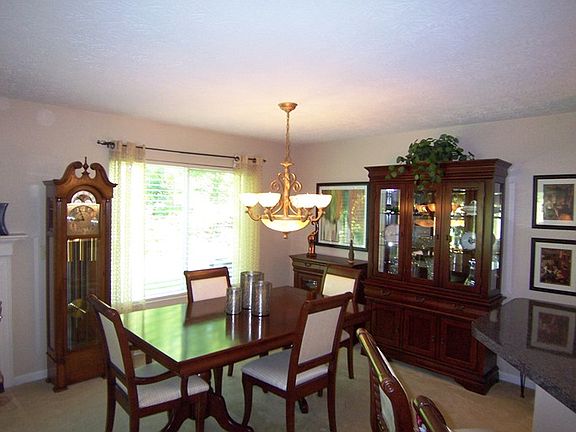 5th image of 1628 Ashley Ct APT 101