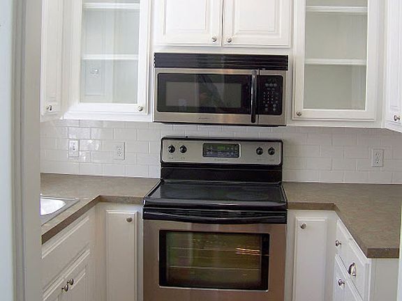 5th image of 529 N Whitham Ave #4876364