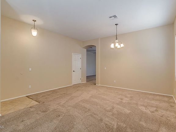 5th image of 43223 W Kramer Ln