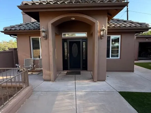 1013 Via Marco Unit B, Vista, CA 92084