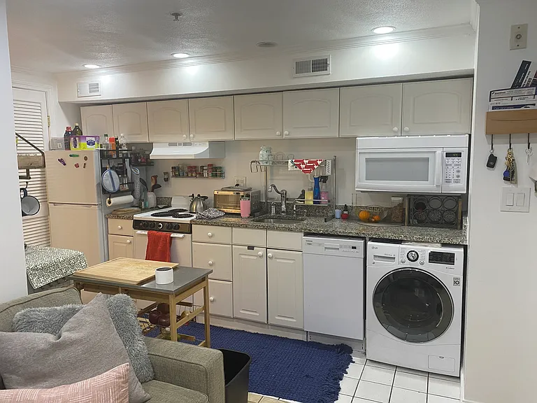 5 Wiget St #1 — Photo 5