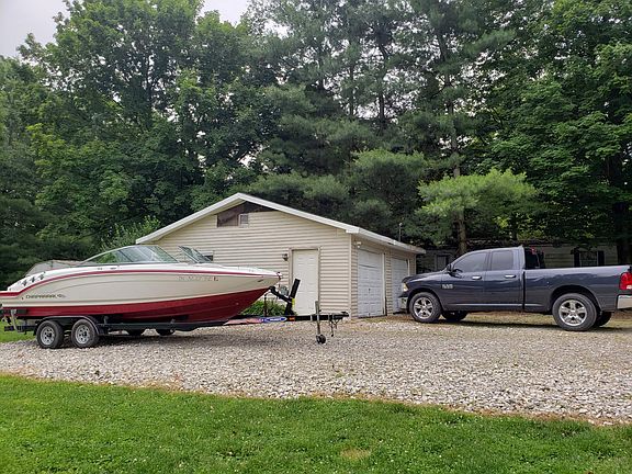 Detactched 2 car garage