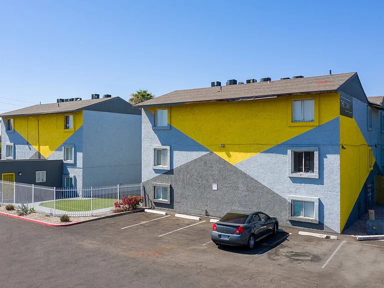 The Canvas Apartments — Photo 5