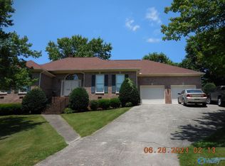 1125 Hurricane Rd, New Market, AL 35761