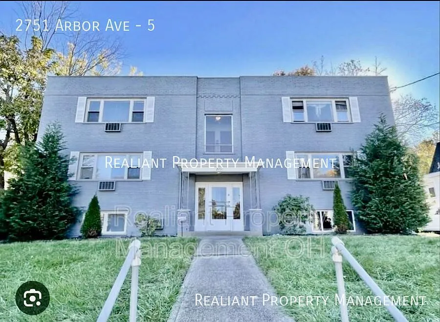 2751 Arbor Ave APT 5 photo 1