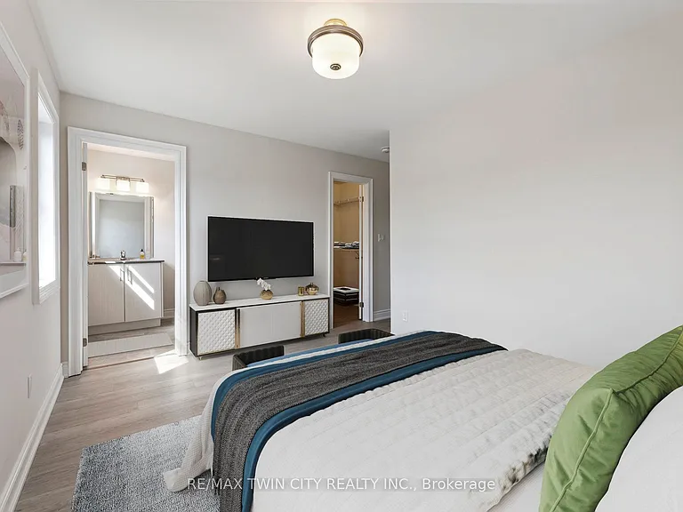1083 Rippingale Trl — Photo 2